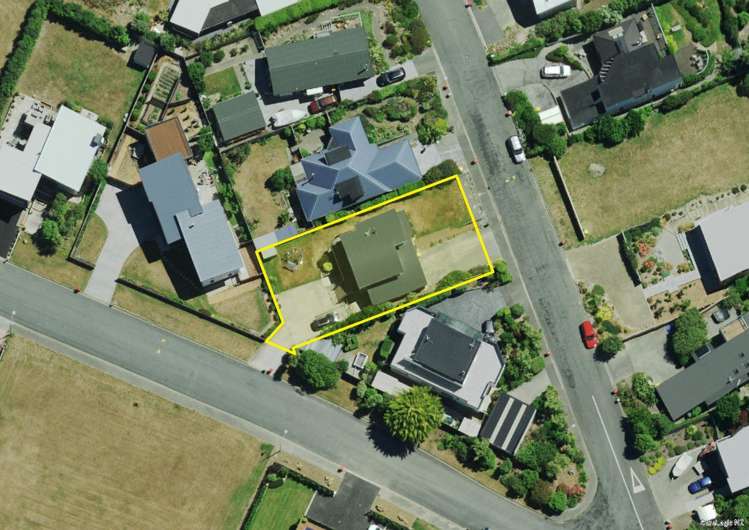 28 Koromiko Crescent Diamond Harbour_21