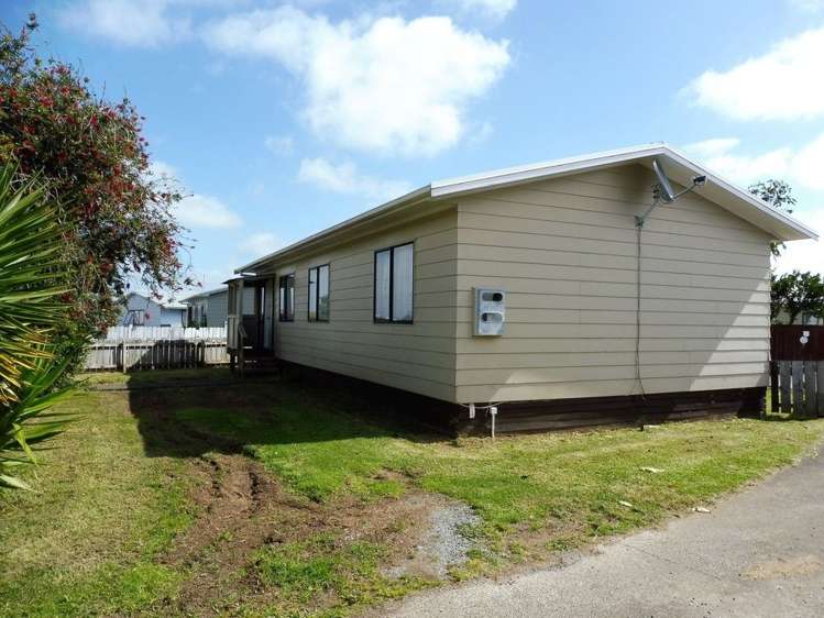 1/19 Templeton Place Clendon Park_5