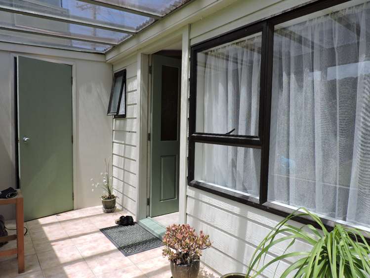 13 Otuturu Crescent Thames_20