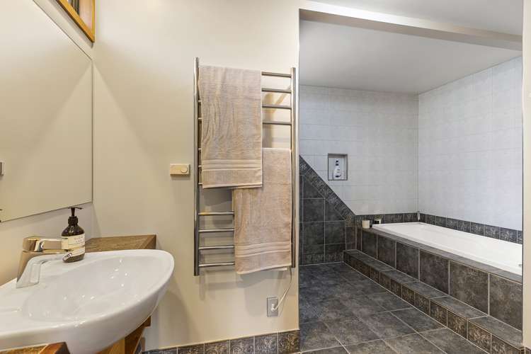 156 Second View Avenue Beachlands_26