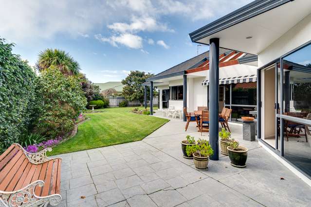 4 Regent Way Taradale_3