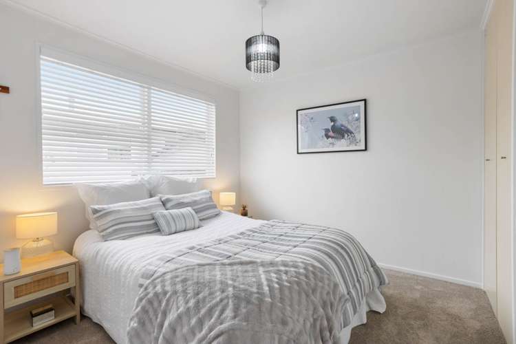 30A Thorburn Avenue Red Beach_7