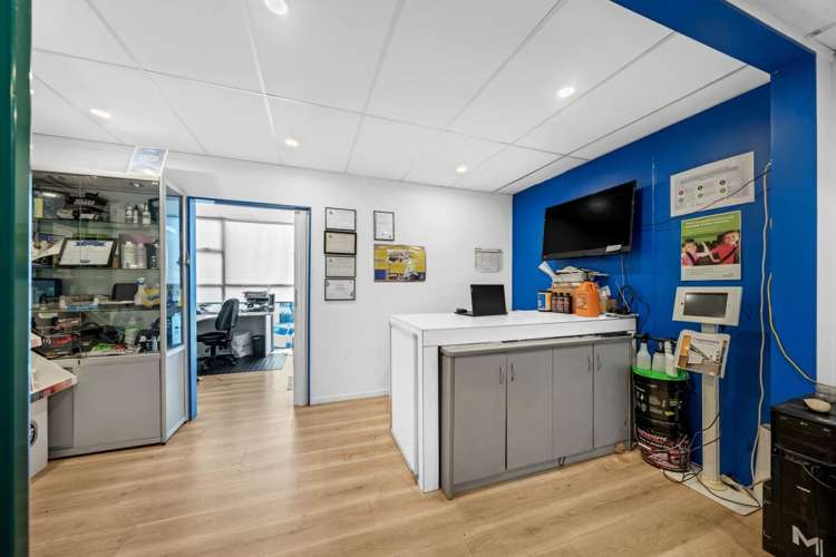 25 Paramount Drive Henderson_3