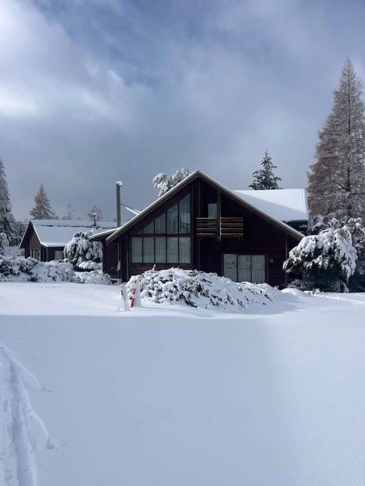 28 & 30 Trelissick Loop Castle Hill_25