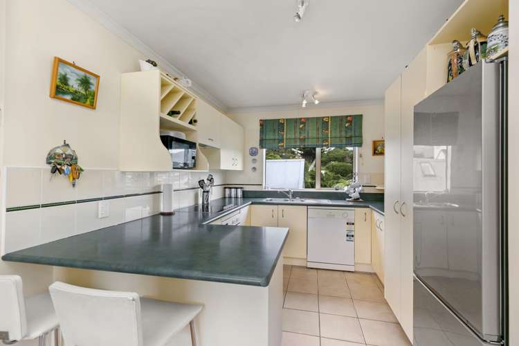 102a Parkvale Road Karori_6