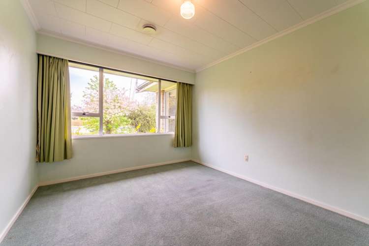 65 Rhodes Street Waimate_11