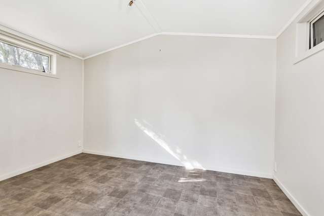 2/33 Seymour Street Hornby_4