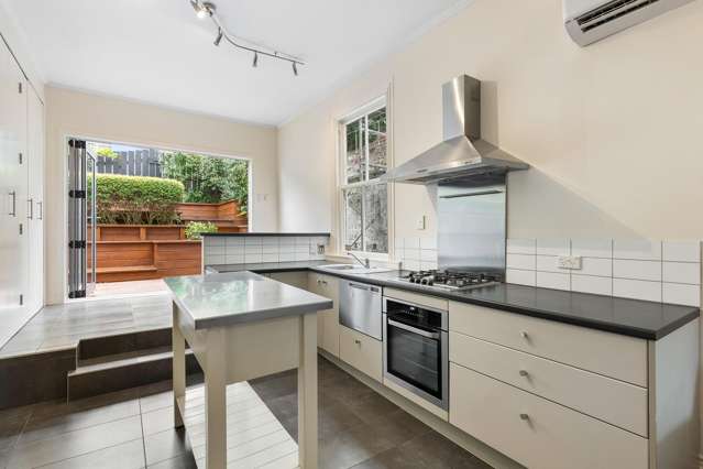 City-Fringe Living | BEO $920,000