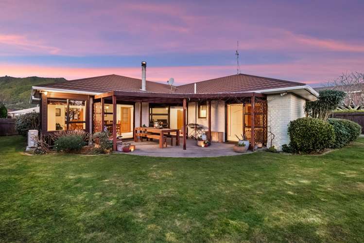 8 Runanga Grove Waikanae_22