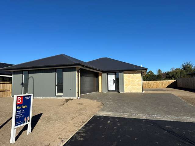 60 Suffolk Drive Kirwee_1