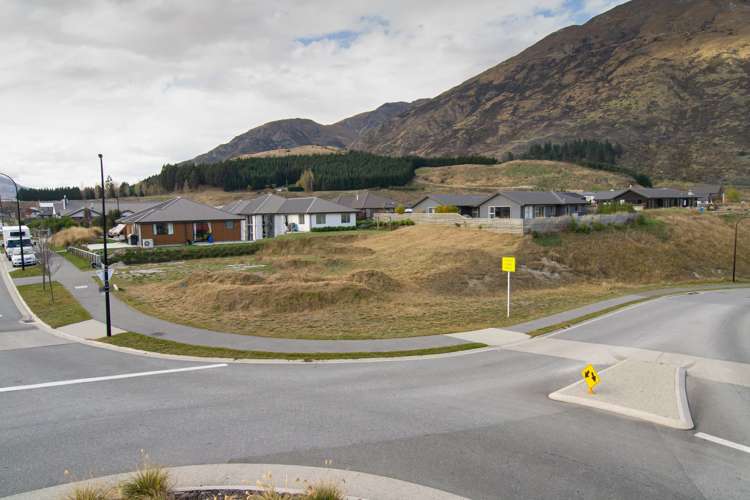 2 Jones Avenue Lower Shotover_12