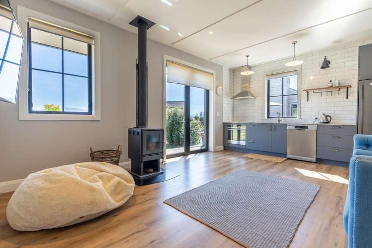 11 Little Orchard Way Wanaka_34