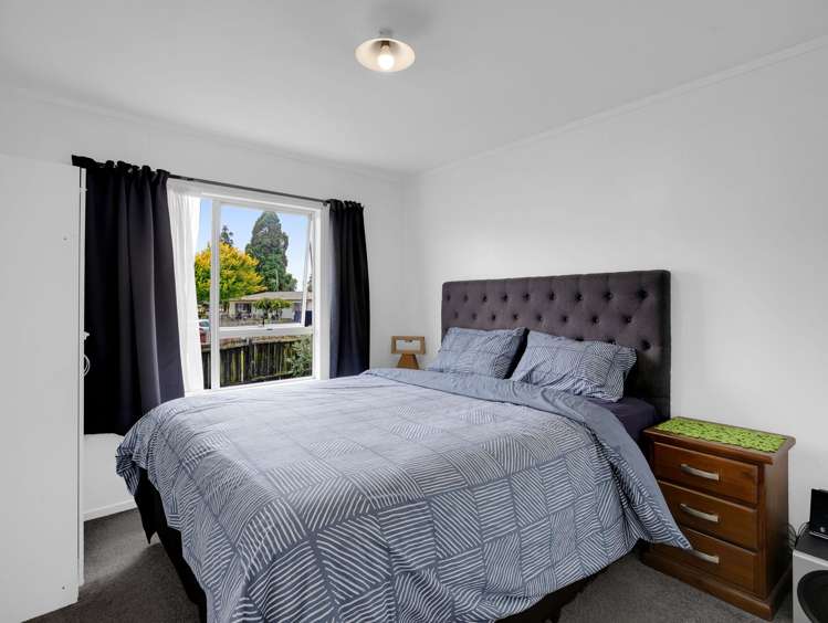 33 Hyde Avenue Nawton_9