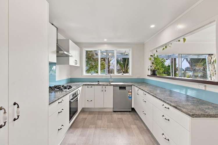 19 Carey Street Waitara_13