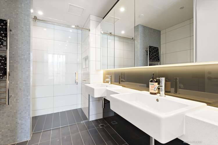 704/1 Market Lane Wellington Central_12