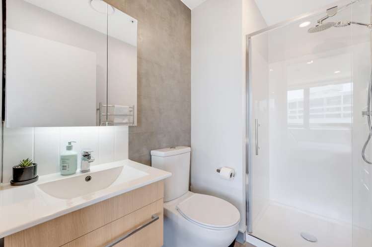 1608/438 Queen Street Auckland Central_15