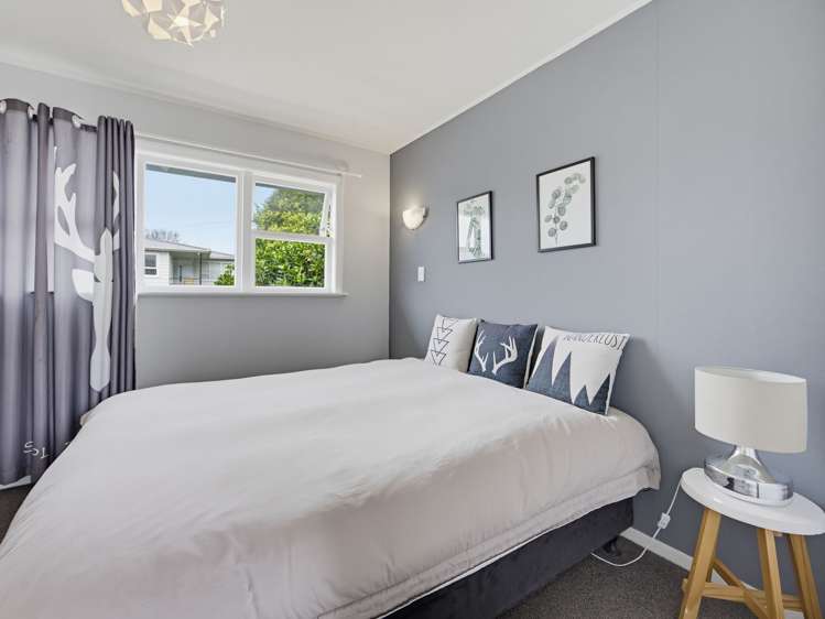 2 Magdalen Street Tawa_14