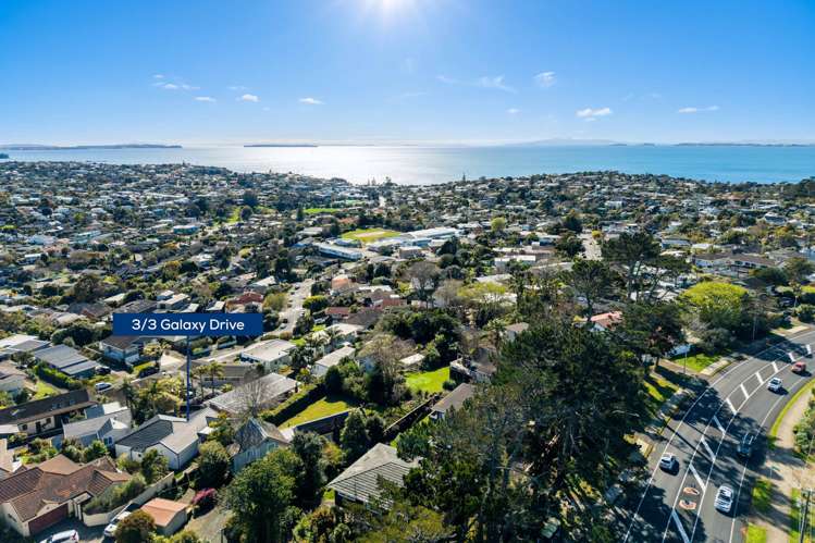 3/3 Galaxy Drive Mairangi Bay_30