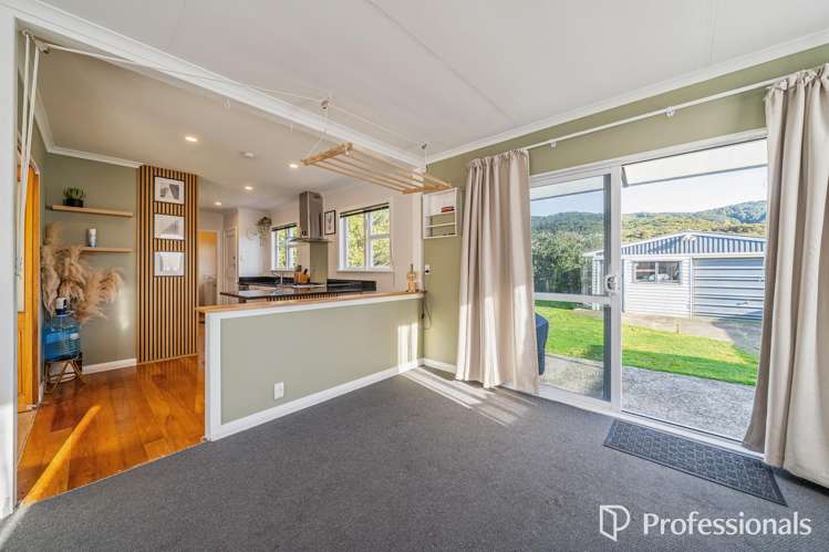 66 Peel Place Wainuiomata_22
