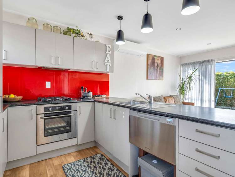 2/29 Heybridge Street_1