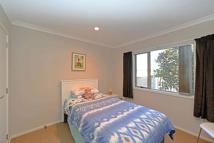 32 Orotu Drive Poraiti_8