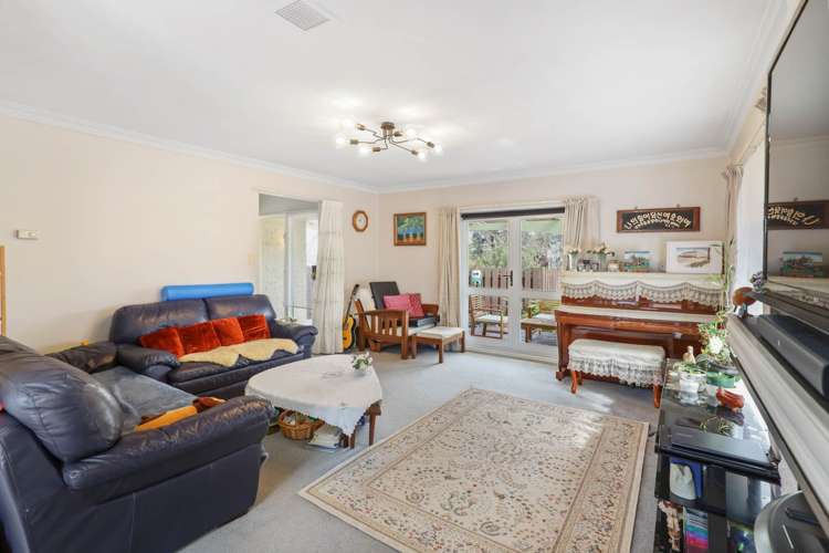 16 Booralee Avenue Botany Downs_20