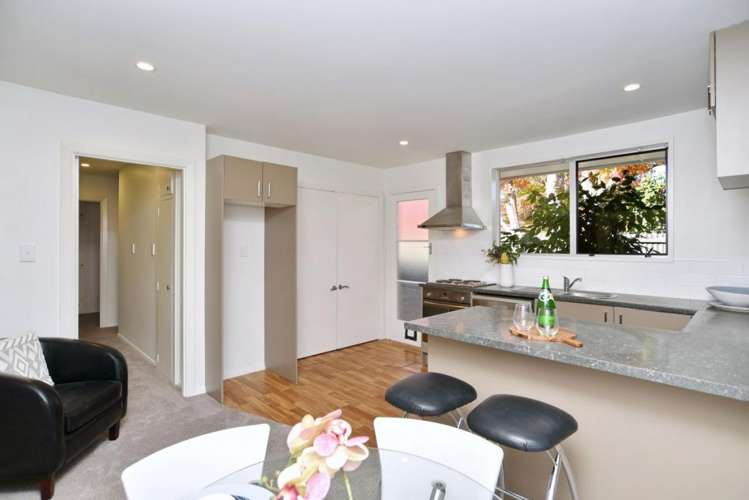 21B Wyatt Place Russley_8