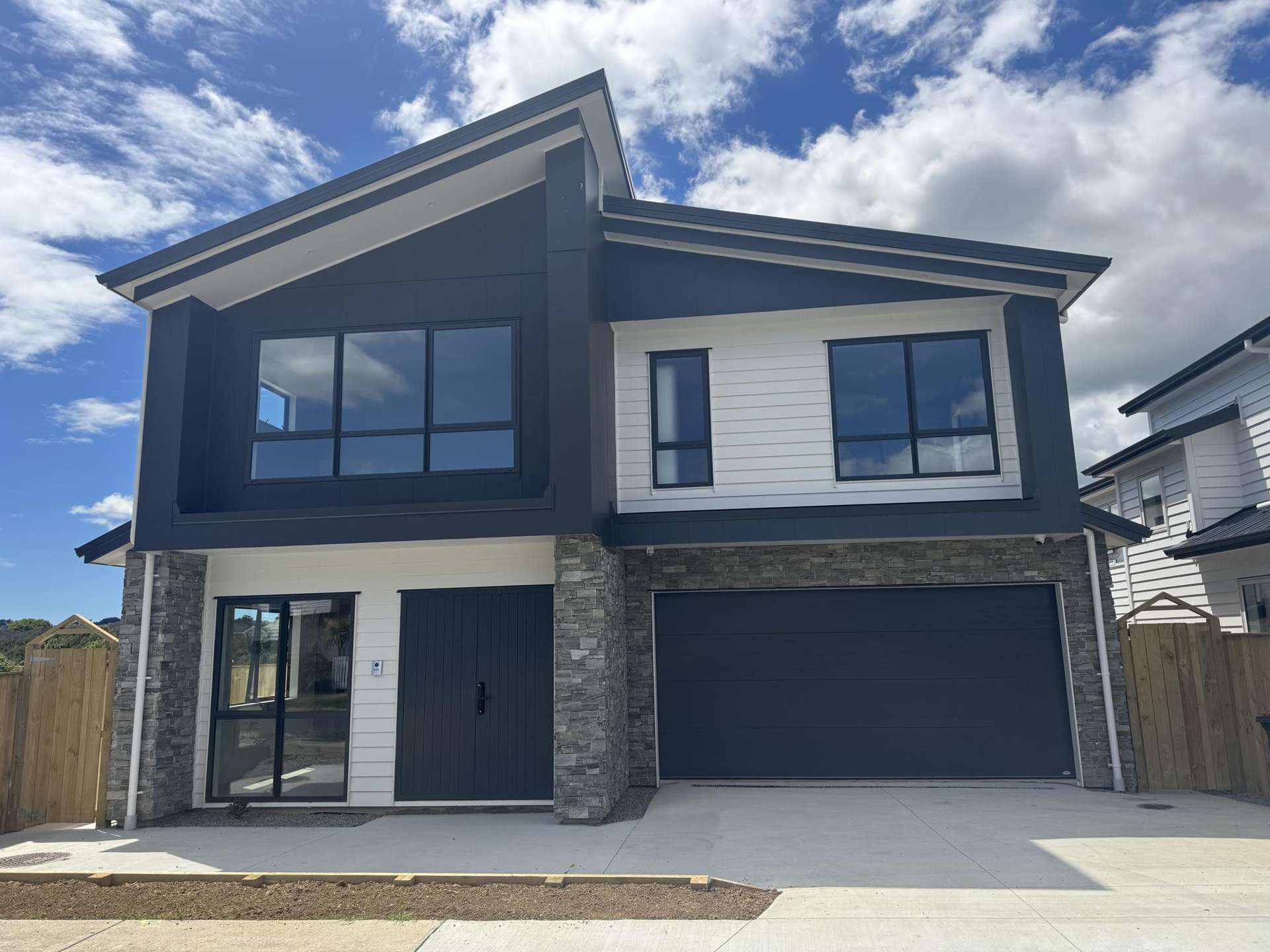 30 Castlebane Drive Flat Bush_0