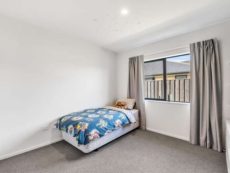 16 Ed Hillary Drive Rolleston_15