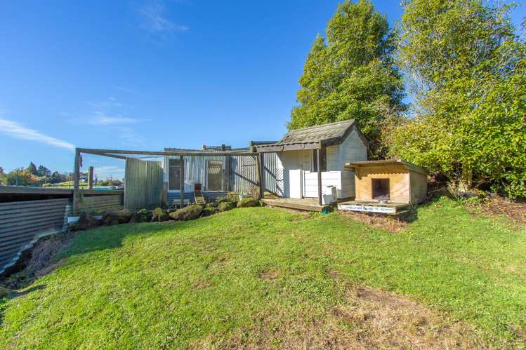 49 Patetere Street Mamaku_19