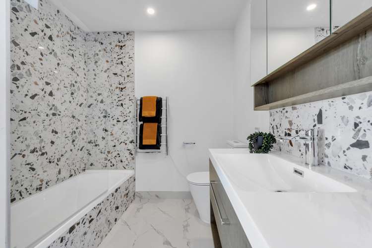 52/2 Armoy Drive East Tamaki_8