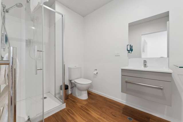 201/770A Great South Road Wiri_3