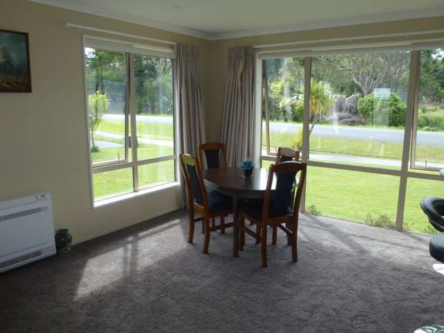 140 Coulson Road Paroa_2