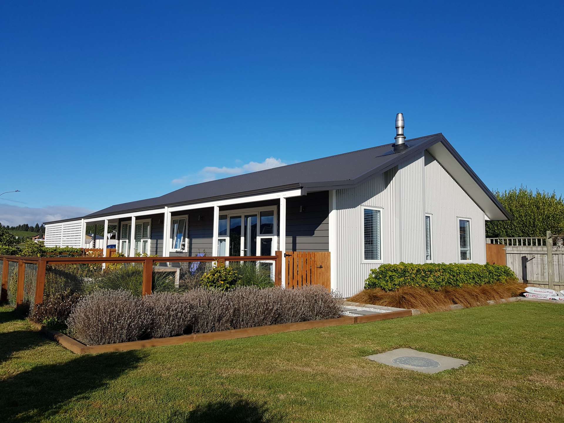 5 Orbell Crescent Te Anau_0