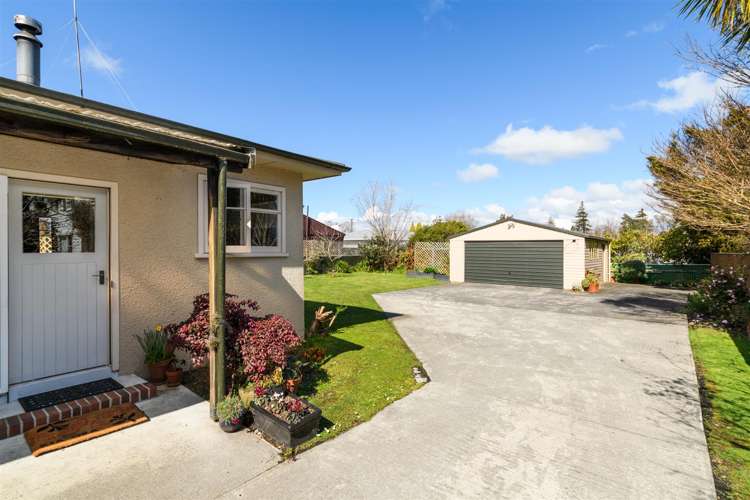 11 Bond Street Marton_29