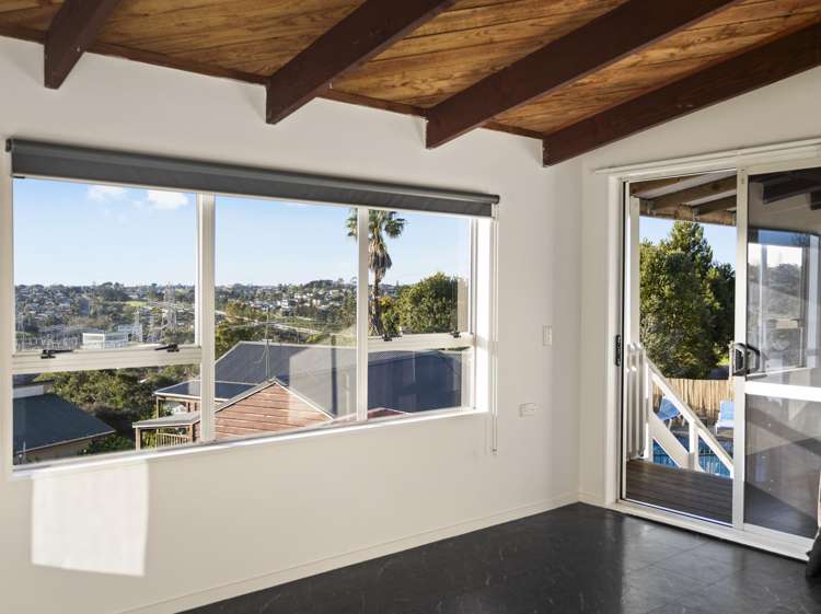 10 Lilburn Crescent Massey_19