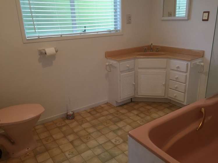 511b Ocean Road Whangamata_16