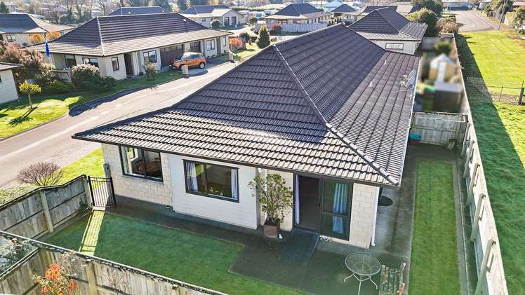 7 Ashmore Park Road Carterton_10