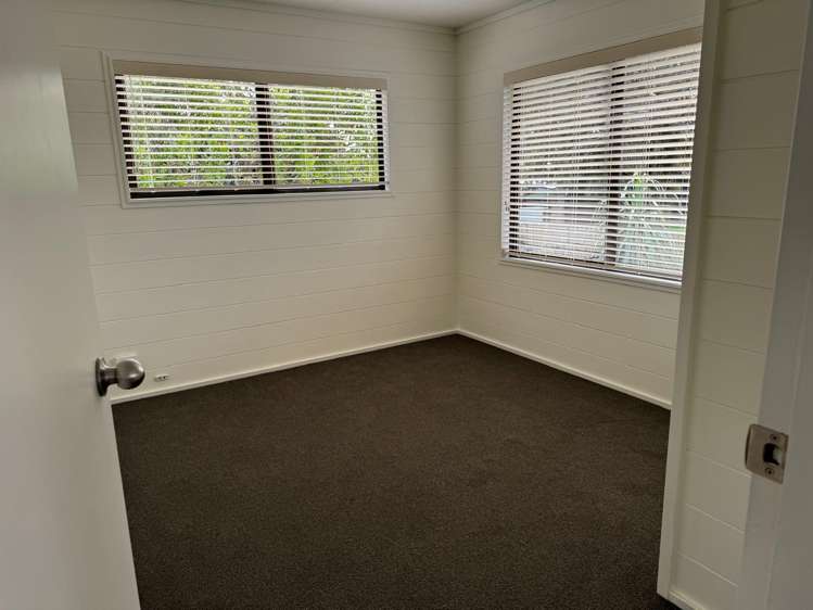 17a Leaming Place Clarks Beach_9