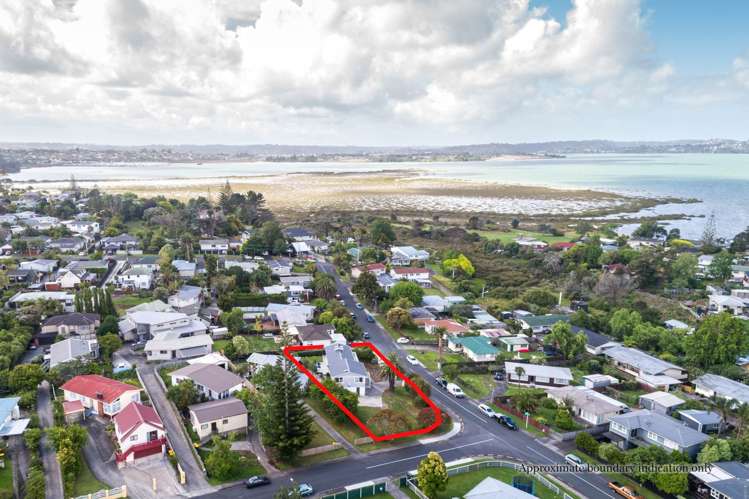 12 Bayside Avenue Te Atatu Peninsula_8