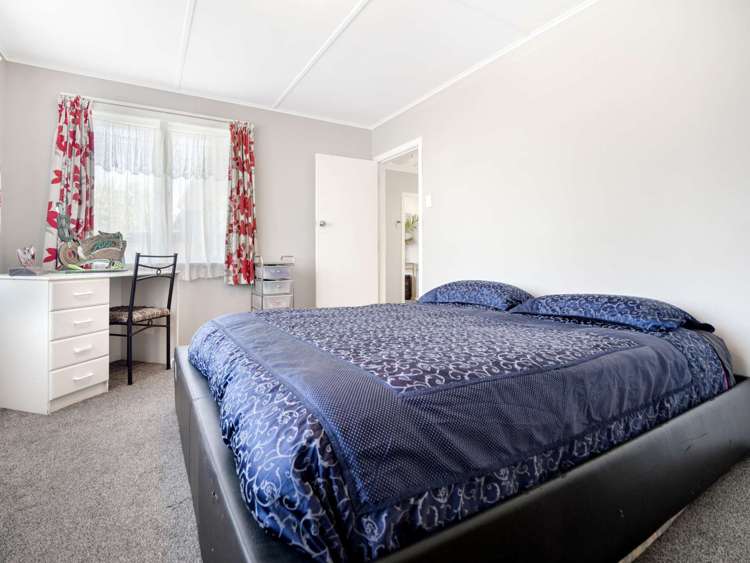 67 Robinson Avenue Holdens Bay_9