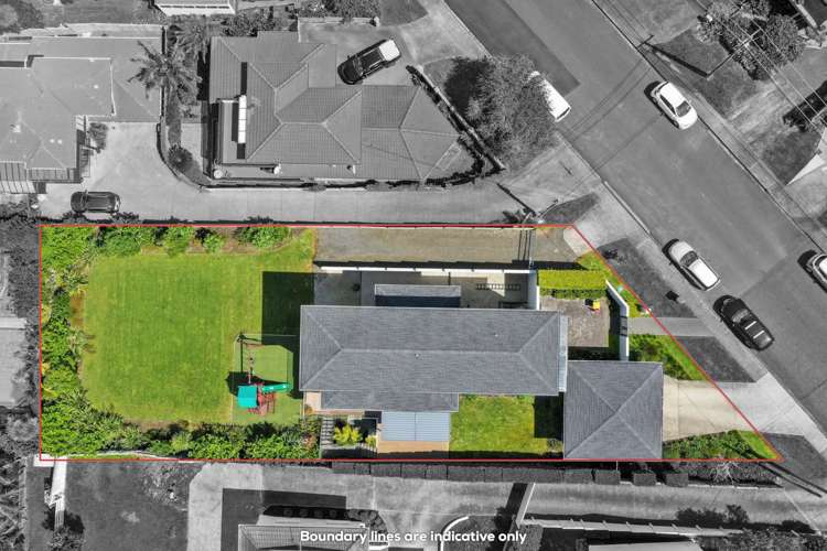 13 Seaview Road Castor Bay_30