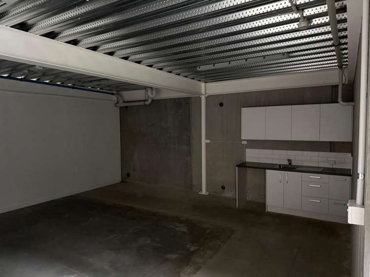 3/141 Ossie James Drive Rukuhia_9