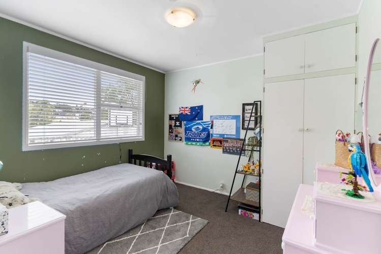 111 Awaroa Road Helensville_21