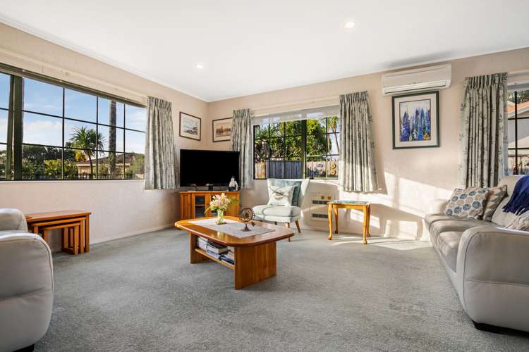 22 Lakeside Drive Orewa_12