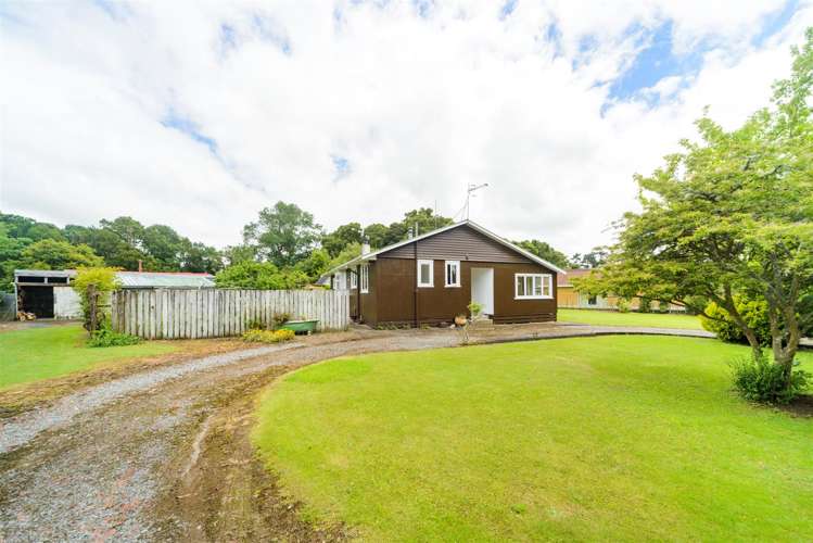 6 Dunallen Avenue Marton_28