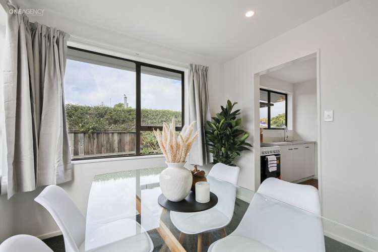 11 Channel Place Aranui_6