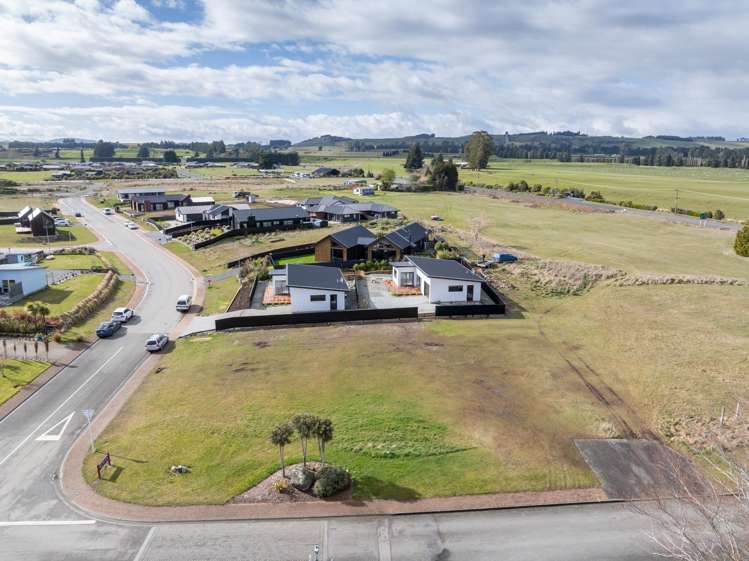 18 Burnby Drive Te Anau_1