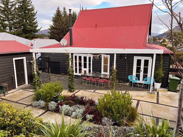 54 Hedditch Street Wanaka_1