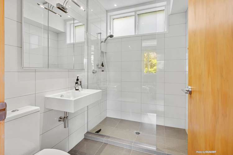 79 Nevay Road Miramar_15